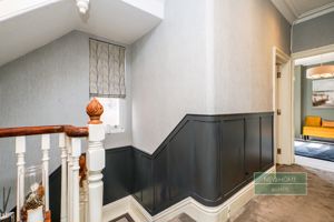 Photo 30- click for photo gallery